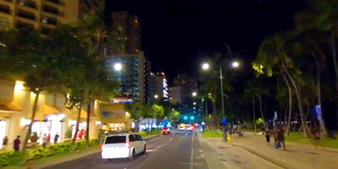 Honolulu Night ホノルル街並み夜